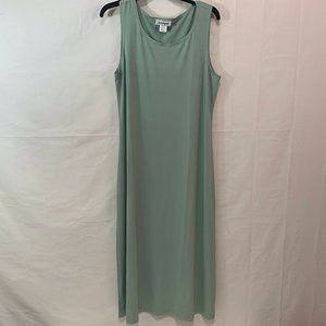 Serengeti Women Long Sleeveless Tank Dress in Green Size Small